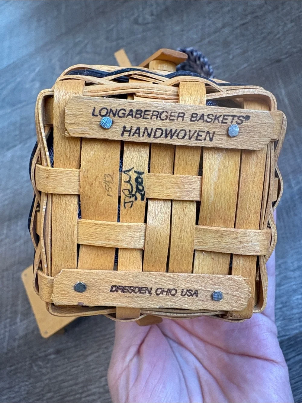 Longaberger J.W. Mini Berry Basket & Mini Original Easter Basket Lot of 2 Liners